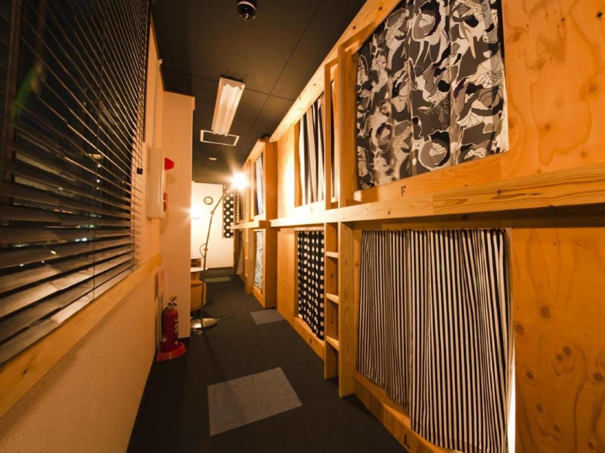 Hakata Gofukumachi Hostel Takataniya Fukuoka  Exterior photo